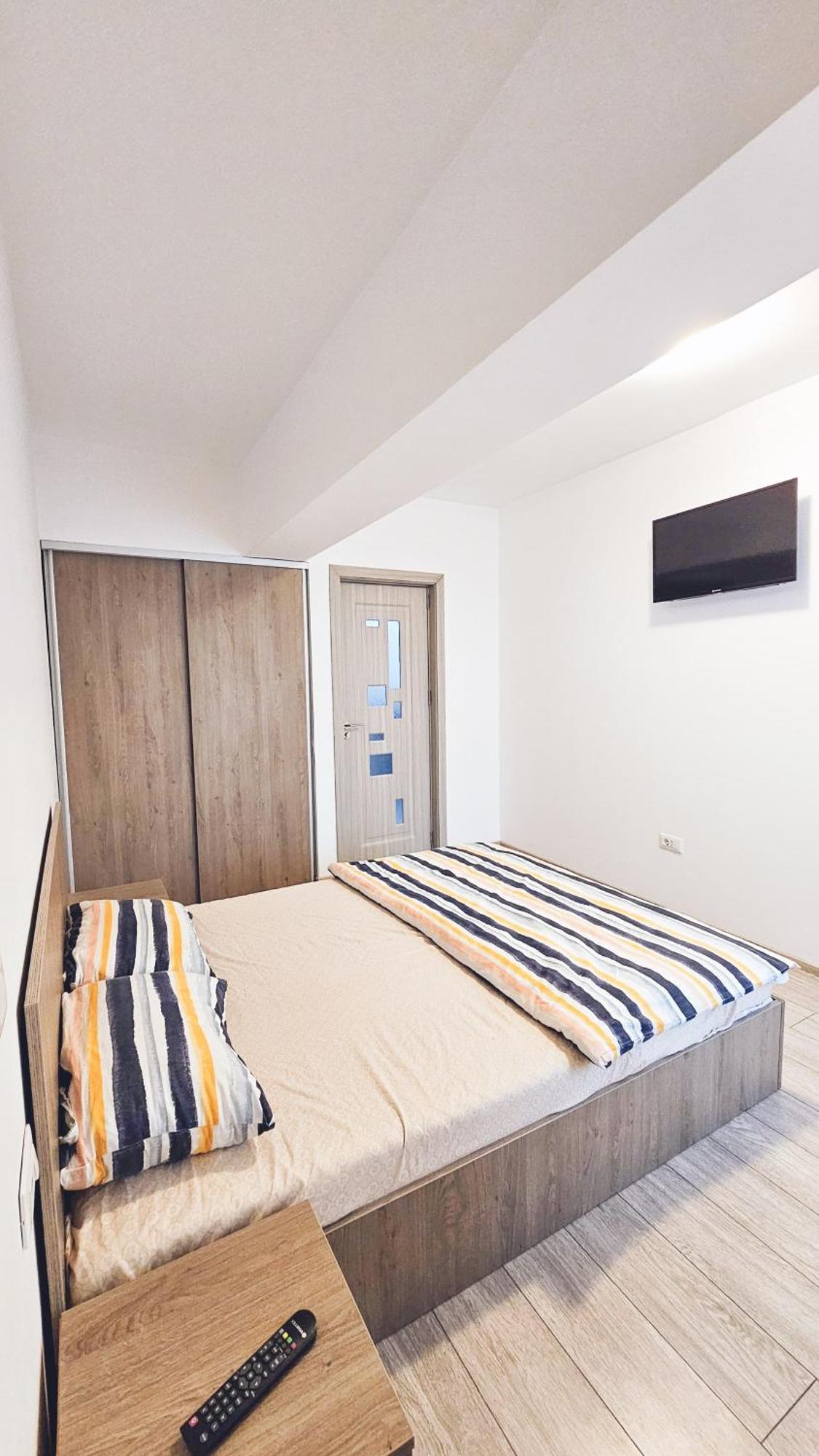 Apartament Dem Radulescu 3 Camere! Râmnicu Vâlcea Eksteriør billede